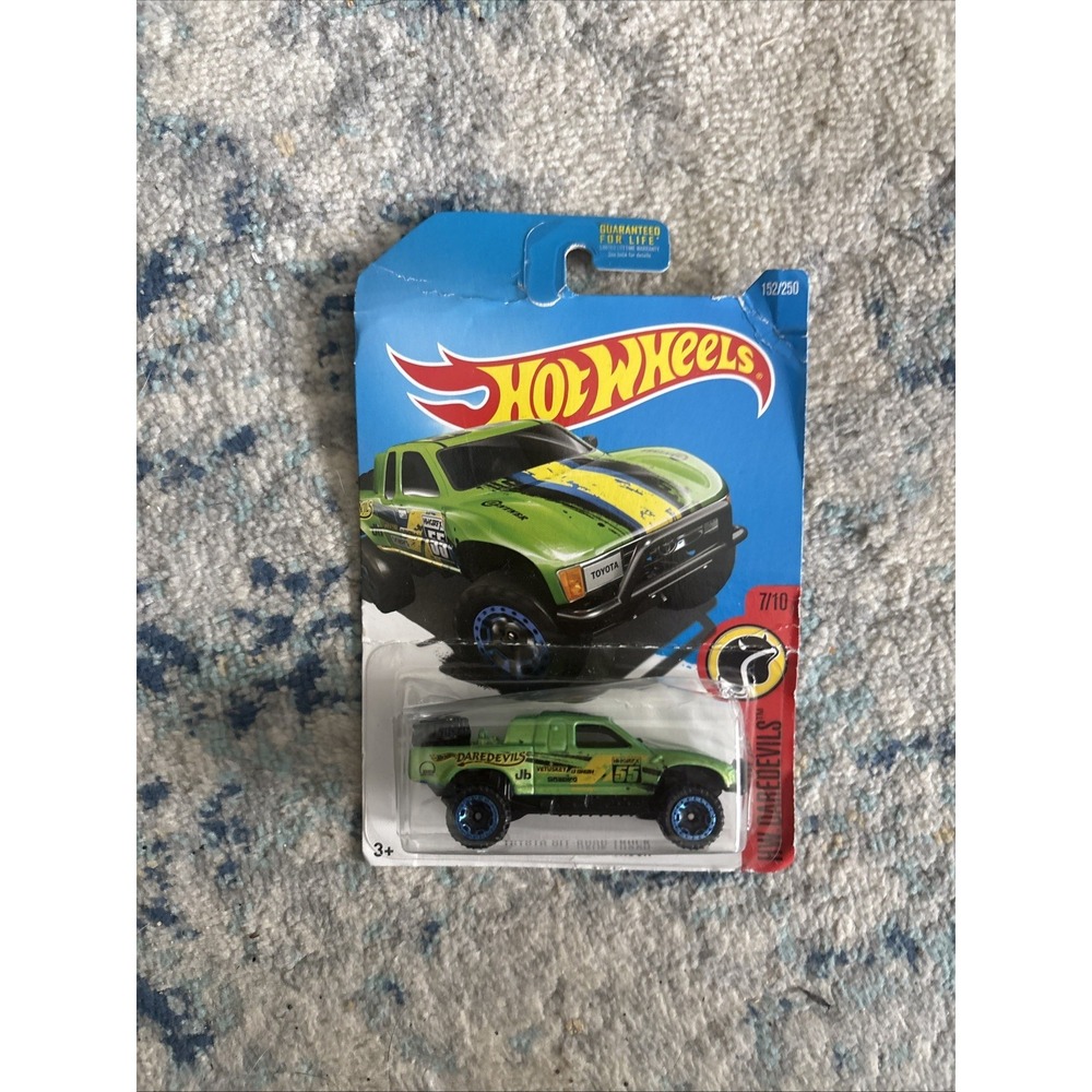 2016 Hot Wheels Toyota Off-Road Truck Green HW Daredevils 7/10 152/250  NEW